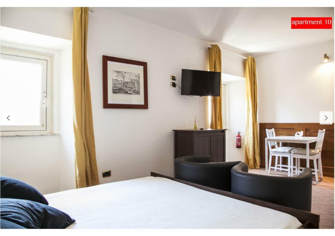M9 Pantheon Attic 10 Apartment Rome Bilik gambar